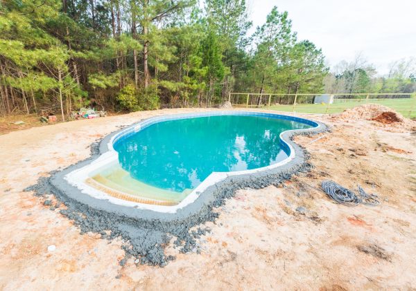 Cost of Pool Landscape Leveling in Valparaiso