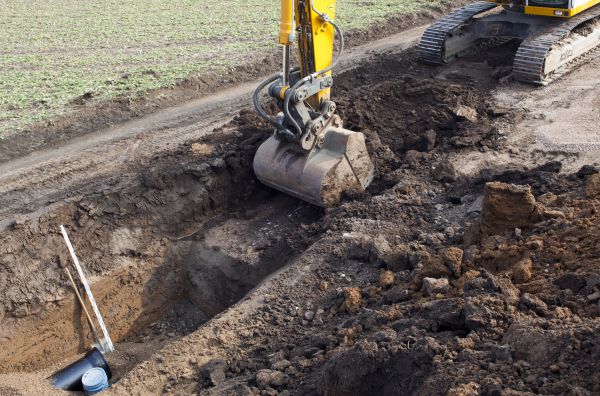 Backhoe Trenching in Valparaiso