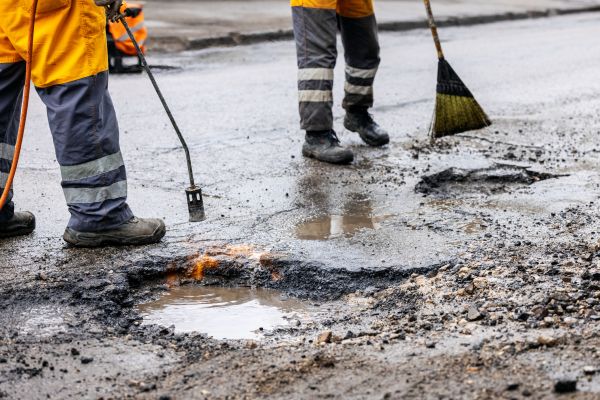 Cost of Gravel Pothole Repair in Valparaiso